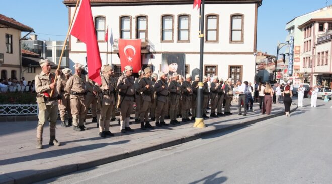 Akşehir Onur Günü Etkinlikleriyle Büyük Taarruz Ruhu Yeniden Canlandı